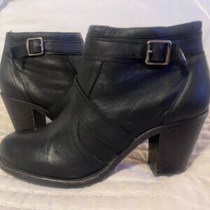 Ariat Black Booties size 7.5B